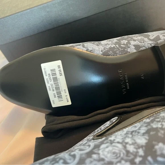 Brand New Deadstock Men’s Versace Baroque Silk Slippers/Loafers.